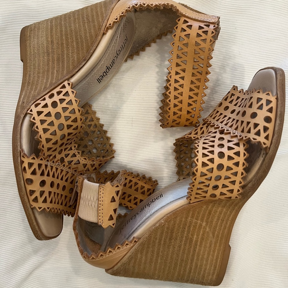 Jeffrey campbell wedges only worn once